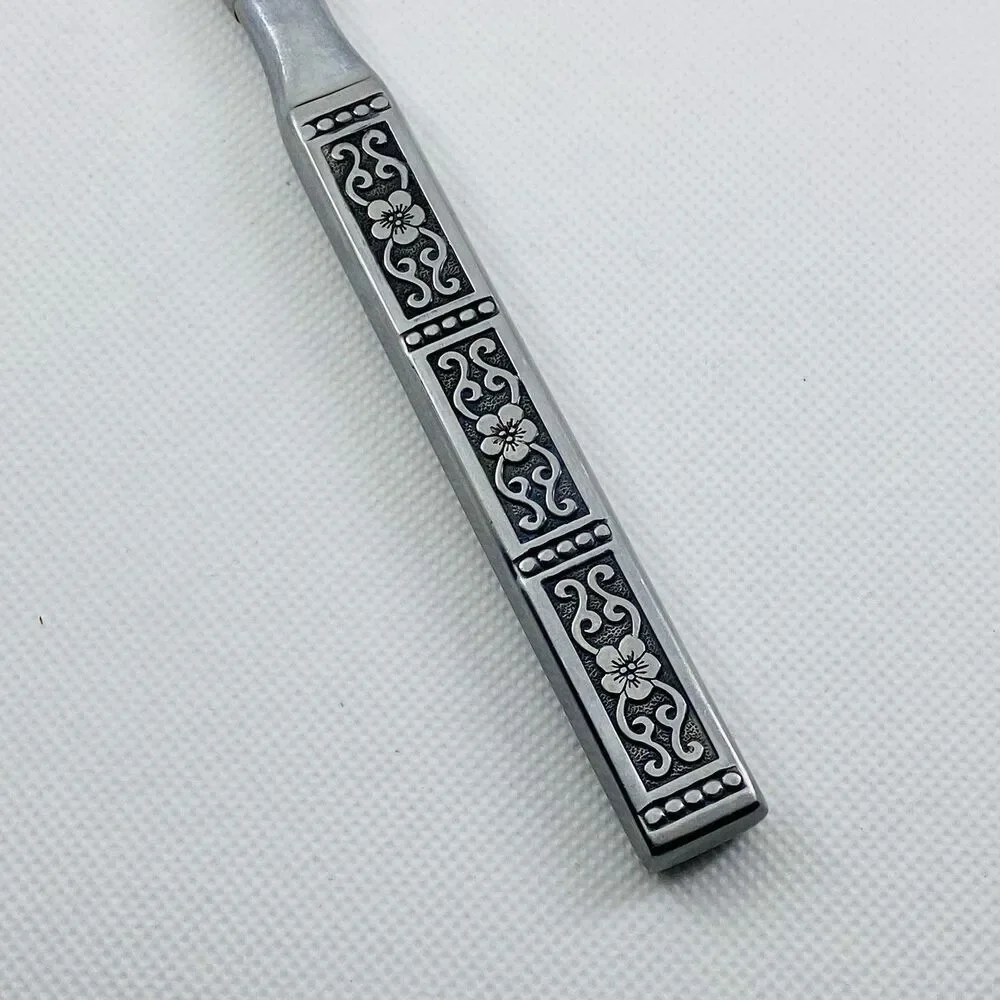 Oneida Isabella Steak Knife 9.25” Stainless Steel Black Accent Replacement